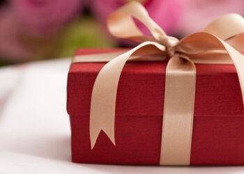 Корпоративні подарунки керівництву на Новий рік