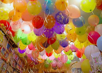 Святкові гелієві кульки – сучасний підхід до декору