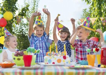 Як організувати дитяче свято без клопотів